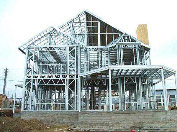阿拉善盟钢结构建筑的腐蚀问题应该如何预防